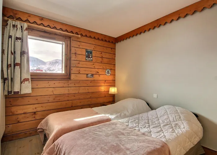 3 Chambres, Acces Piscine, Vue Sur Pistes - Fr-1-455-265 * La Plagne